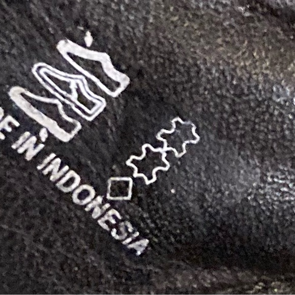 ECCO black leather flat sandals, size 38 - Picture 5 of 6